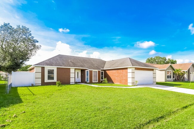 Photo - 264 Magellan Dr