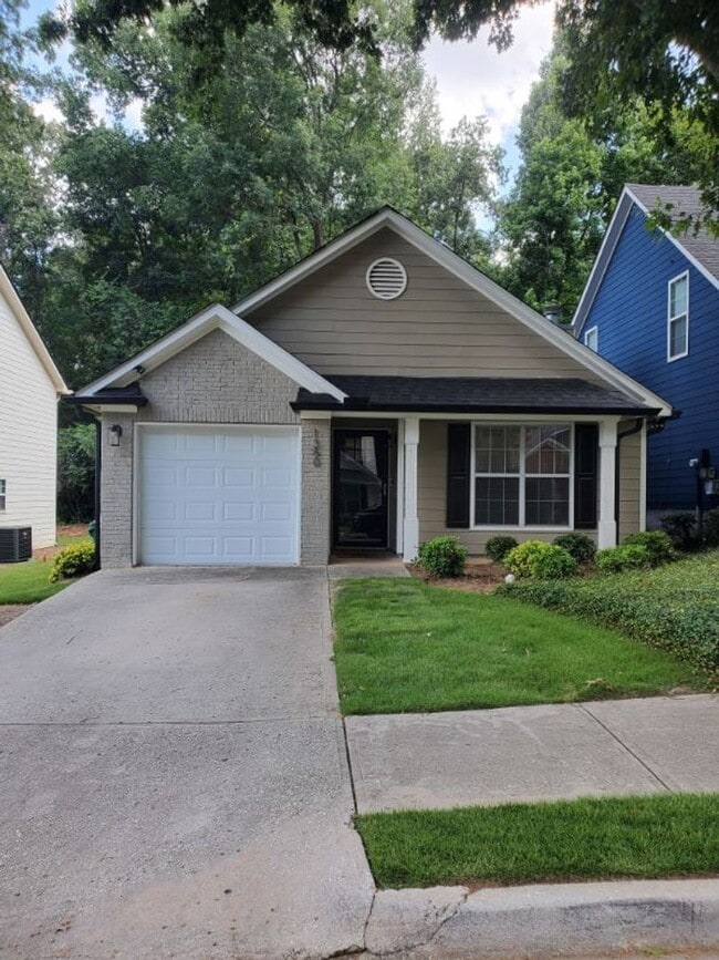 Building Photo - Beautiful 2-Bedroom, 2-Bath Townhome in Gated Community – Section 8 Welcome! Furniture Not Included!