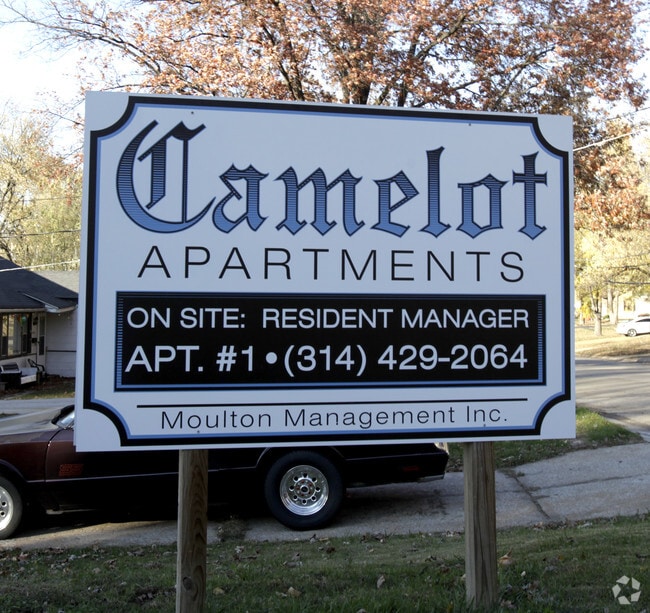 Camelot Apartments - Camelot Apartments