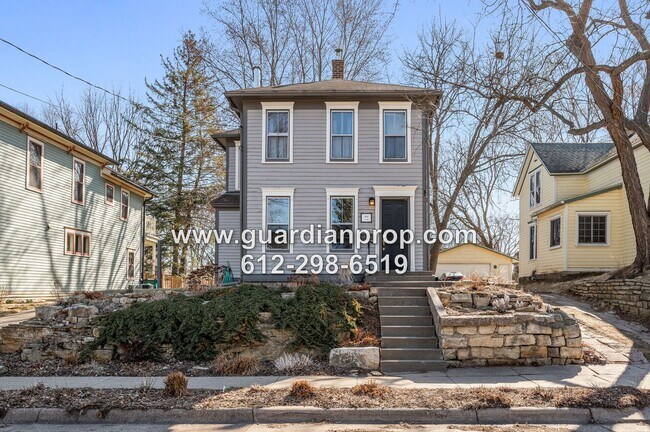 Photo - House Near Downtown Stillwater Available N...