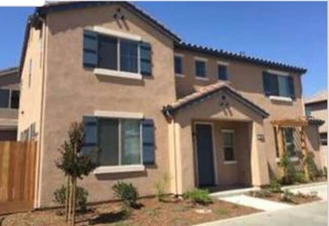 Photo - 3 Bedroom 2.5 Bath Family Home