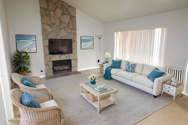 Photo - 178 S Shattuck Pl