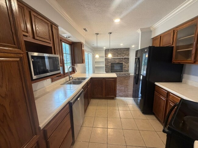 Photo - 401 Dustin Dr