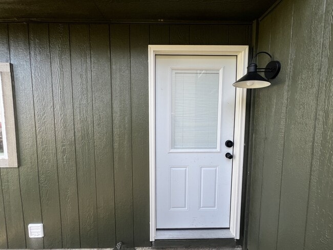 Photo - 1094-1098 46th Pl SE Unit 1096