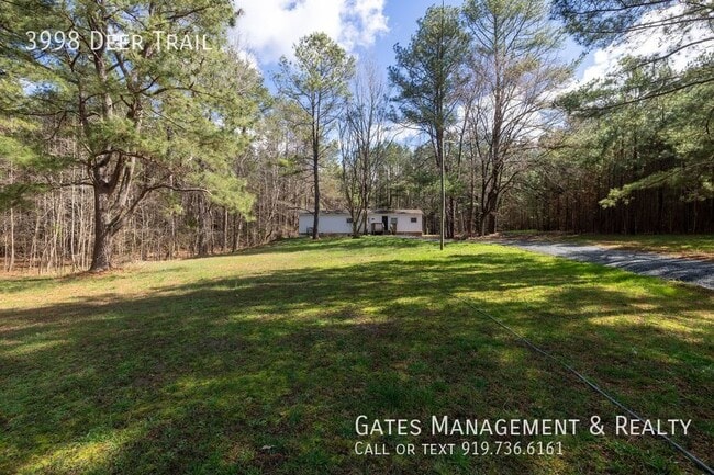 Building Photo - 3998 Deer Trail