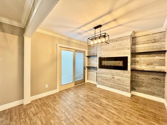 Photo - 4919 Chariton Ave