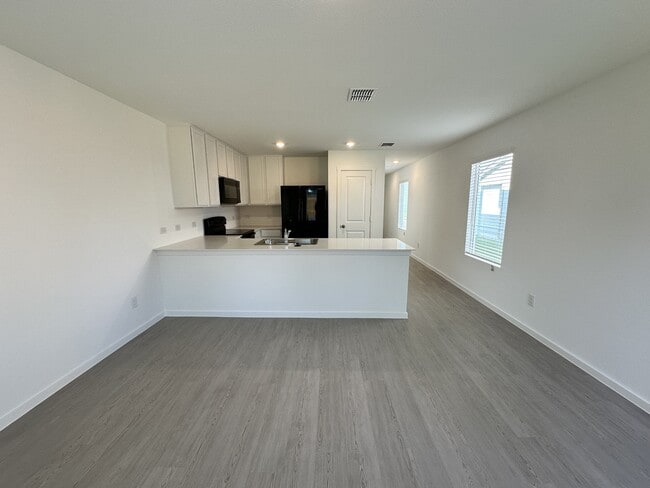 Photo - 833 Sandhill Crane Ln