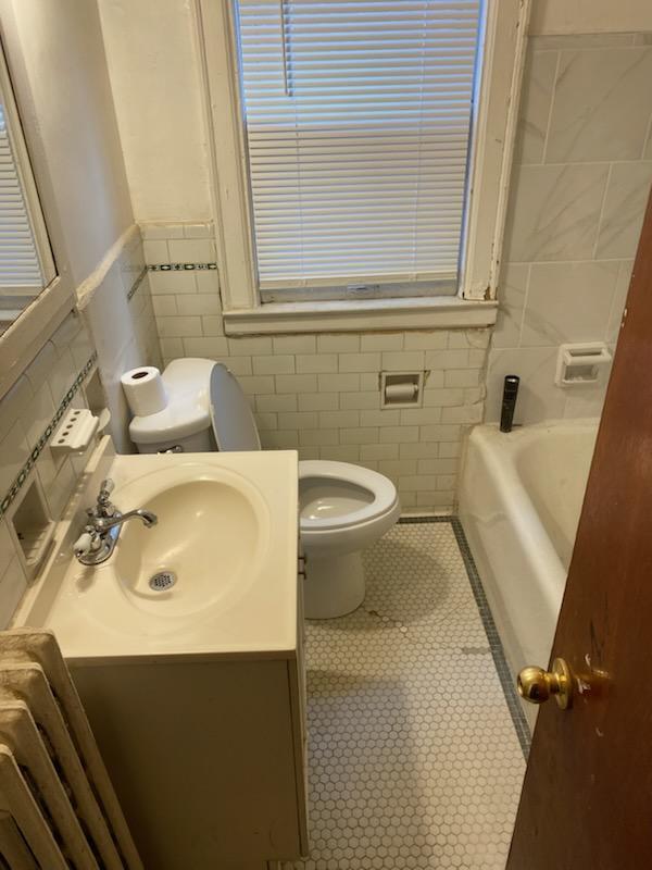 Photo - 17189 Santa Rosa Dr Unidad 17189 Santa Rosa 1