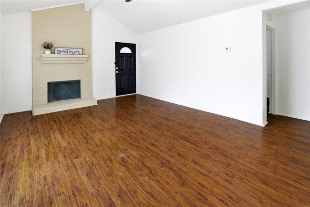 Photo - 3324 Green Ridge St