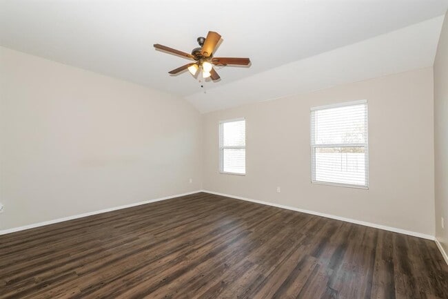 Photo - 9117 SW 55th St