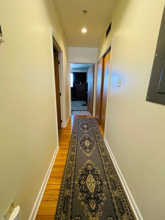 Photo - 104 S 24th St Unidad 4