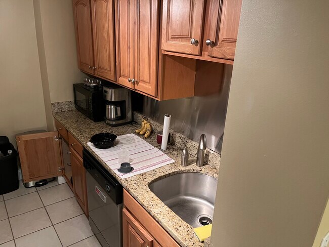 15 North Beacon St Unidad 503