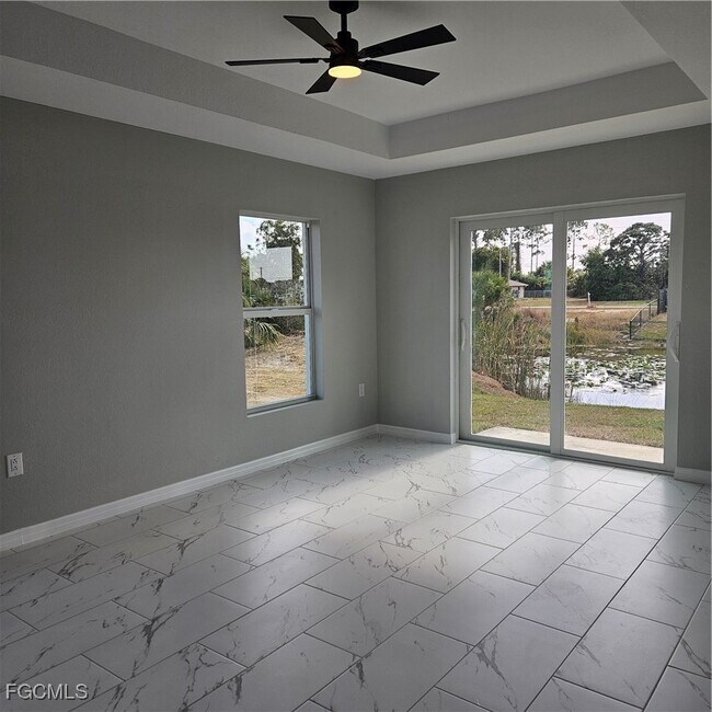 Photo - 1010 NE 34th Ln