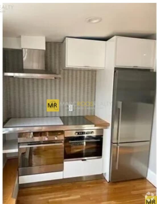 Building Photo - 806 Tremont St Unit 6 Rental