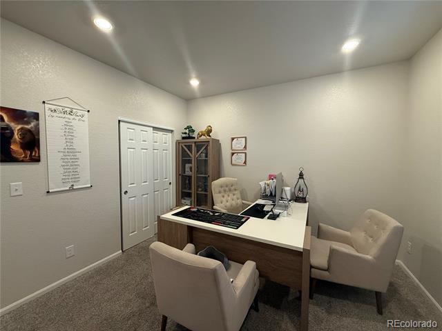 Photo - 9050 Pitkin St