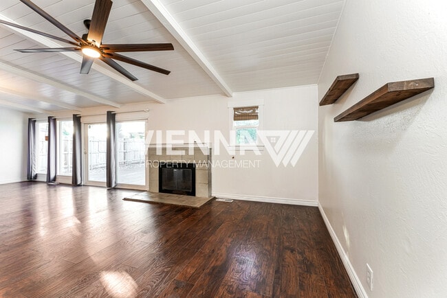 Photo - Gorgeous Sacramento Home with a POOL!!