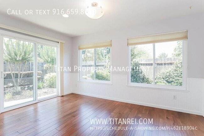 Photo - 4662 Stirling St