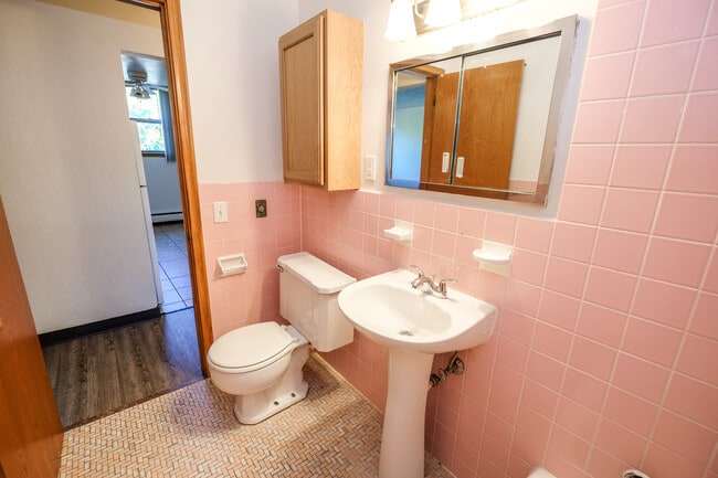 Photo - Snelling Place Apartments