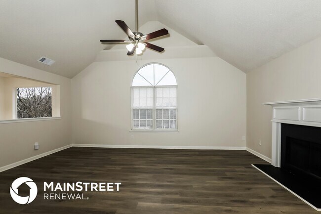 Photo - 4153 Ward Lake Trail