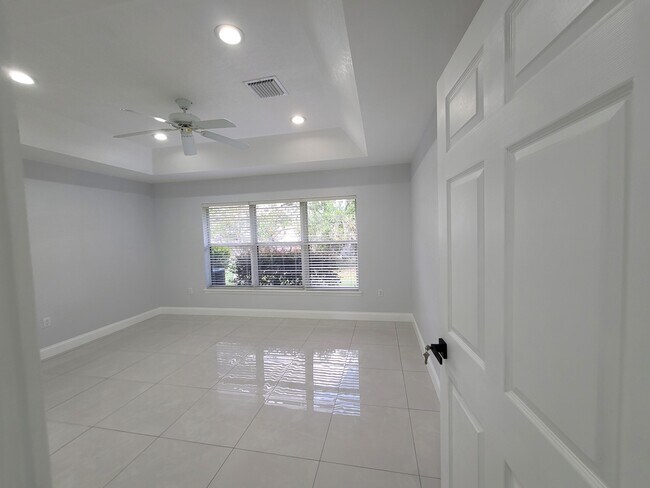 Photo - 1772 N Dovetail Dr Unit C