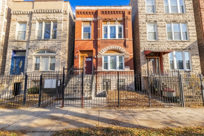 Building Photo - 4549 S Wabash Ave Unit 1 Rental