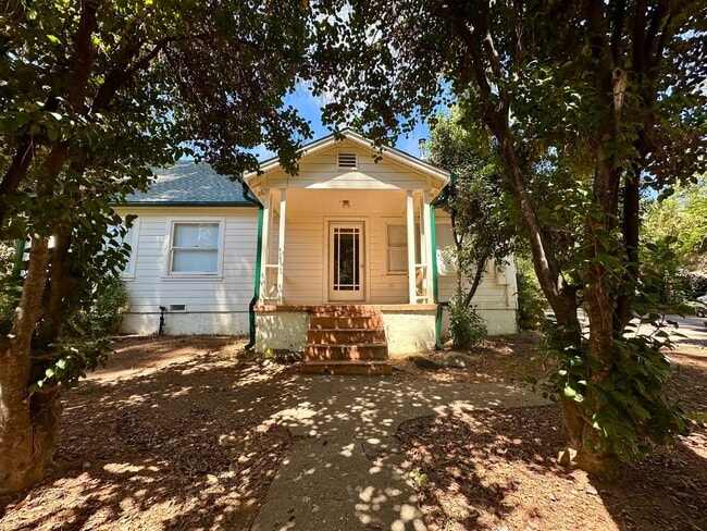Building Photo - 048 Unit 704 Rental