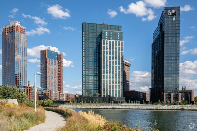 Photo - The Bellslip