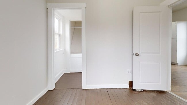 Photo - 1408 Maple Ave NE Unit 1408 Maple Ave NE,  1