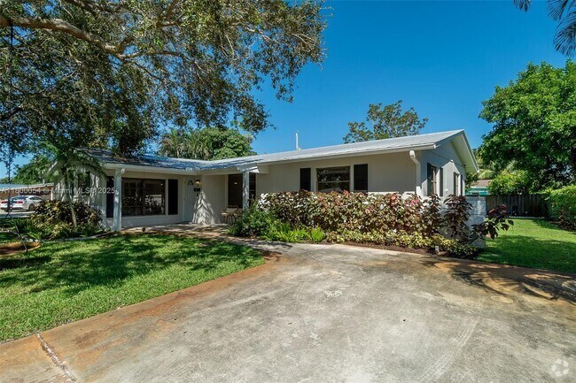 Building Photo - 712 Tradewind Dr Rental