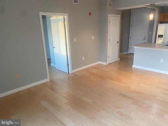 Photo - 5750 Bou Ave Unit 704