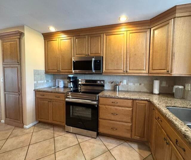 505 Prestwick Cir