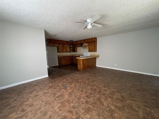 Photo - 105 Effie Ln Unidad 105 Effie Ln