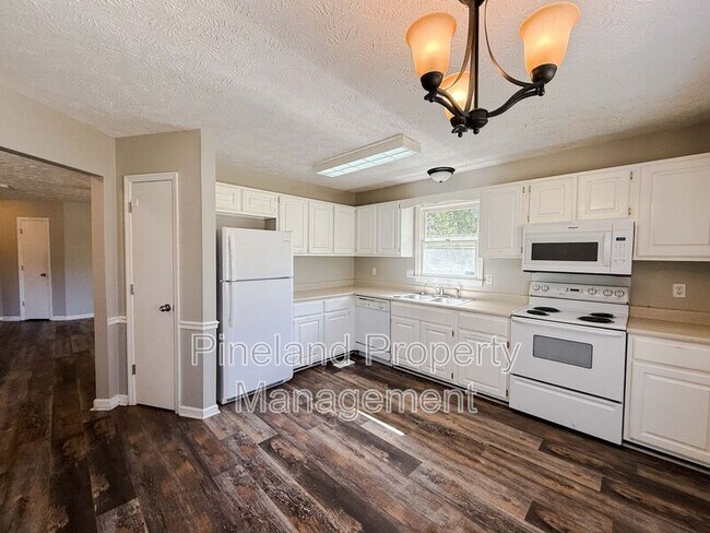 Photo - 1703 Natchez Loop