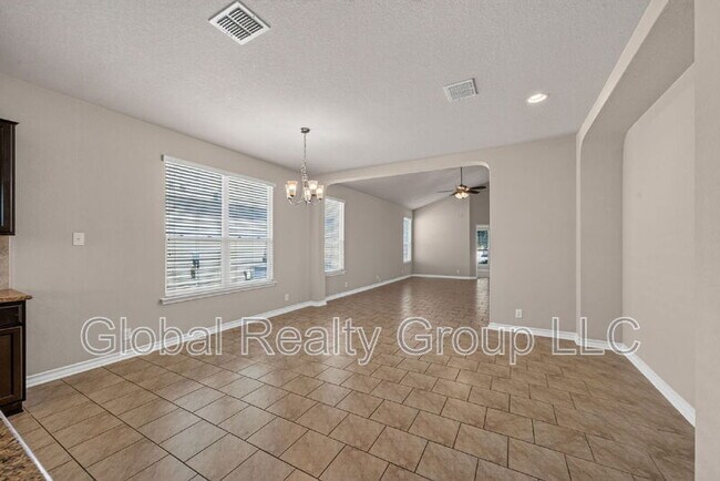 14918 Goldfinch Wy