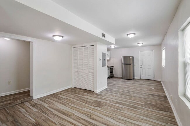 Photo - 619 Oliver St NW Unit A