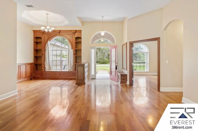 Photo - 24 Prince Eric Ln