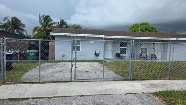 19012 SW 113th Pl Unit 2