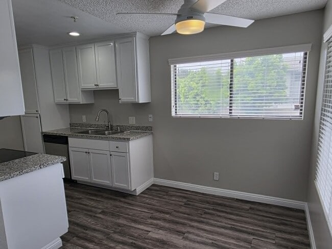 Broadway Apartments