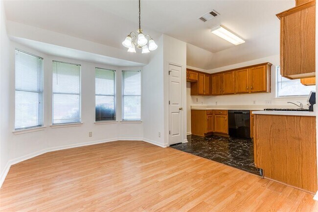 Photo - 101 Cotton Cove