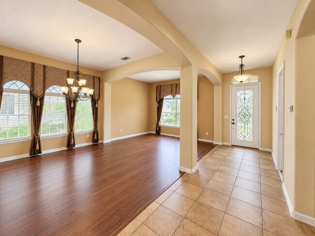 16331 Tudor Lake Ct