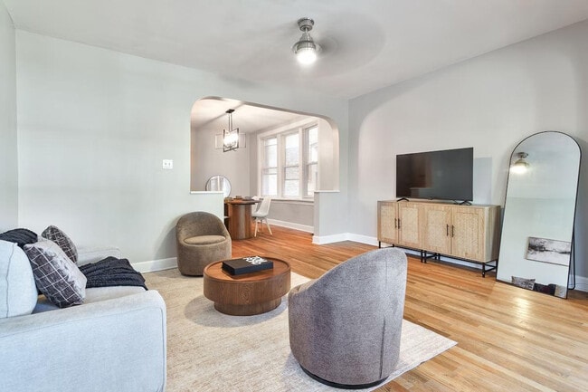 Photo - 3649 N Whipple St Unidad ID1359756P