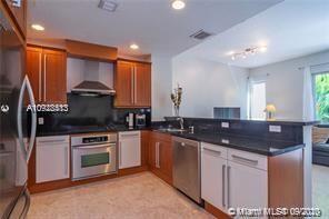 Photo - 302 NE 8th Ave