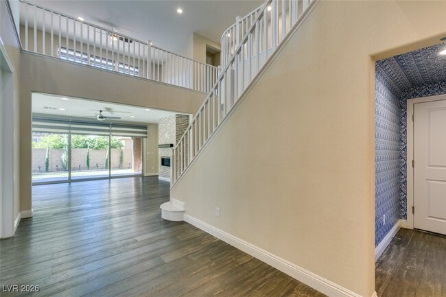 Photo - 2497 Birch Hollow St