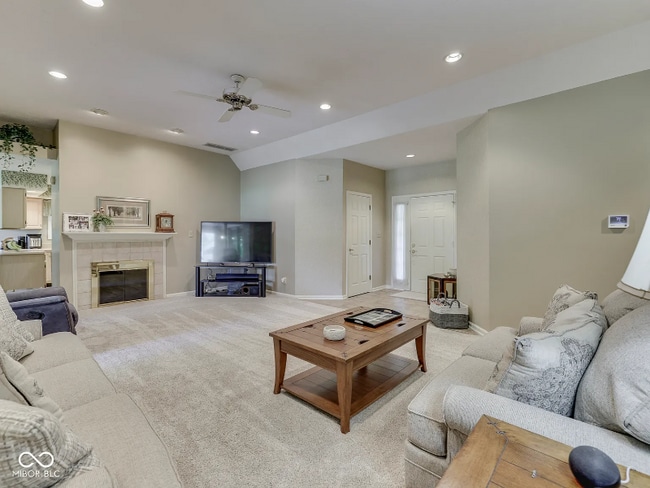 Photo - 825 Bayside Dr