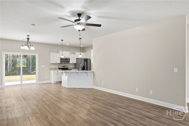 Photo - 105 Danielle Loop