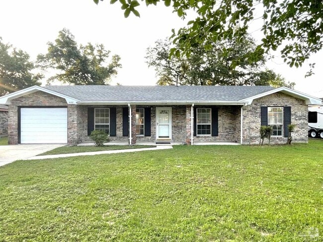Building Photo - 4168 Danamar Dr Rental