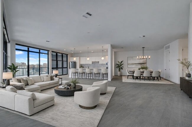 Building Photo - 800 Embassy Dr Unit 606