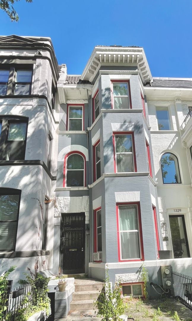 Photo - 1331 Irving St NW Unidad Basement