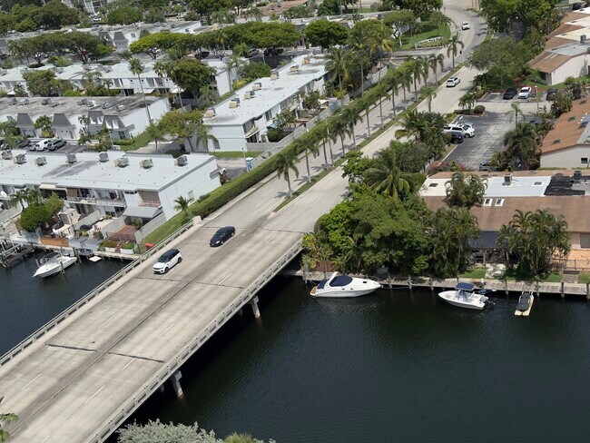 View - 2500 Parkview Dr Unit 1909