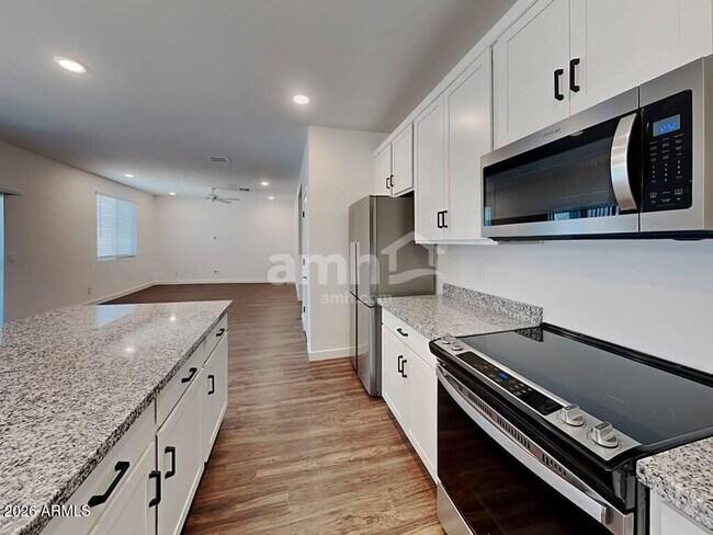 Photo - 4137 S 105th Dr